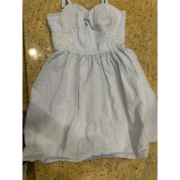 Lilly Pulitzer Dresses & Skirts - Lilly Pulitzer Womens Bay Blue Seersucker Stripe Christine Mini Dress Size 8